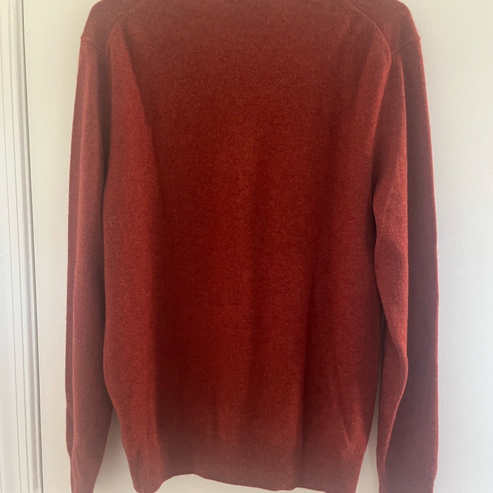Black Brown 1826 Men's 100% 2-Ply Cashmere V-Neck Sweater Mens M Fall Winter - Picture 3 of 4